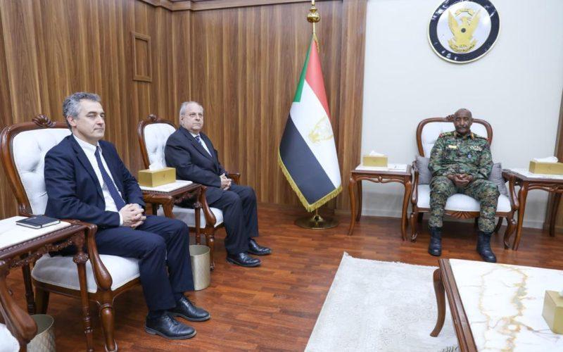 رئيس مجلس السيادة يلتقي وفد مجتمع سانت إيجيديو