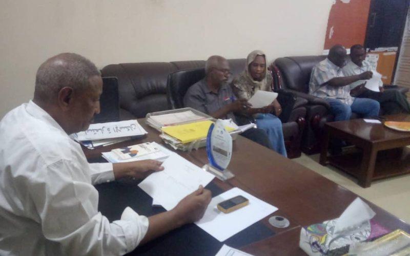 ترتيبات لإخلاء نازحين من المدارس .. اجتماعات مكثفة بكسلا لإستئناف الدراسة بالولاية