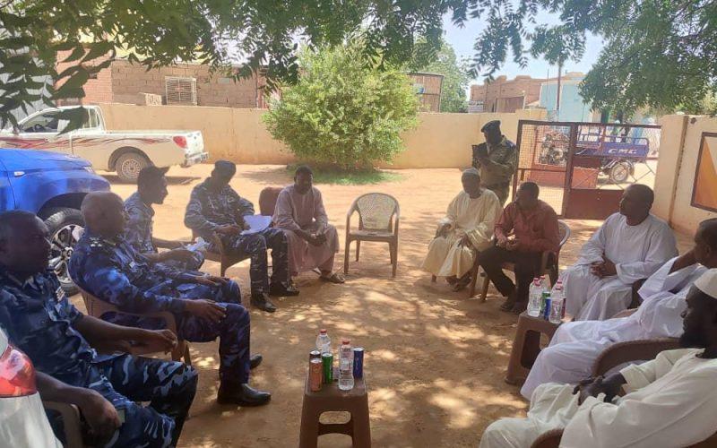 مدير شرطة محليةمروي يرأس إجتماعا مشتركا مع تجار سوق كريمة