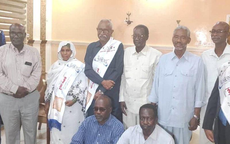 لجنة الوافدين من جنوب دارفور تكرم حكومة النيل الأبيض لإستضافة نازحي الولاية