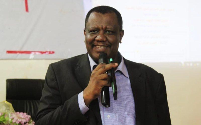 وزير الصحة بالشمالية يشهد أداء القسم لممارسي المهن الطبية والصحية