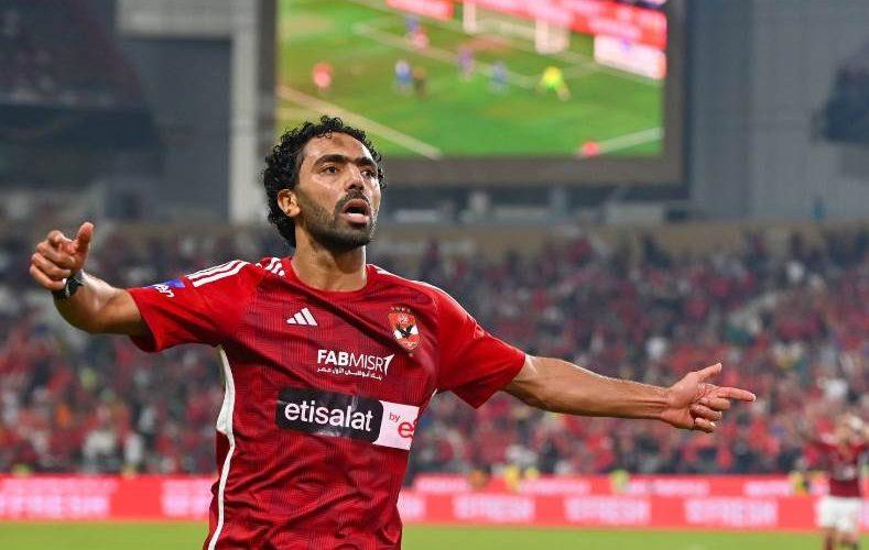 الحكم بحبس حسين الشحات لمدة سنة مع إيقاف التنفيذ