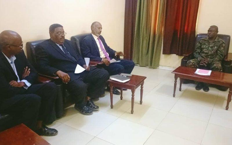 والي الخرطوم يدعو بنك الخرطوم لاستكمال خدماته