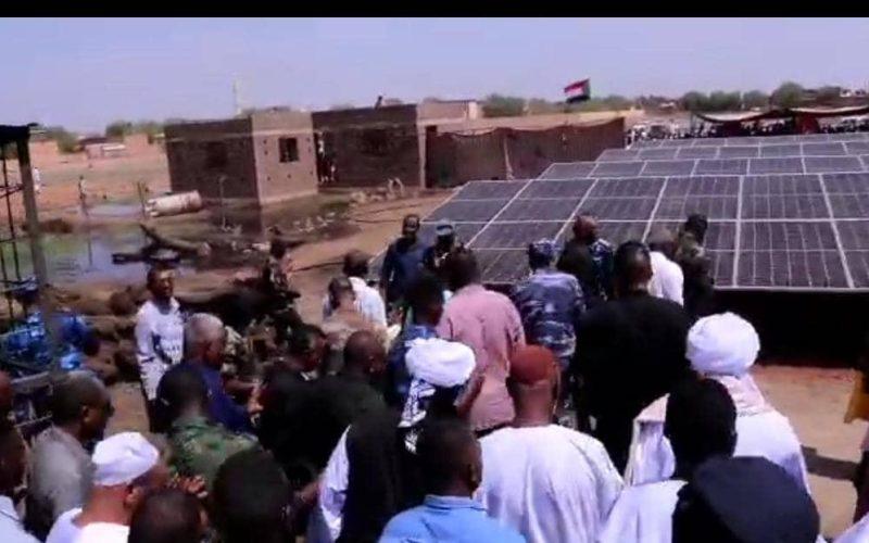 لمحاربة العطش والي الجزيرة يدشن محطات الطاقة الشمسية