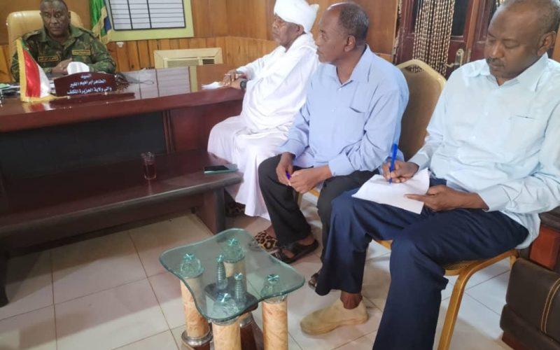 والي الجزيرة يلتقي الأمين العام لديوان الزكاة بالولاية