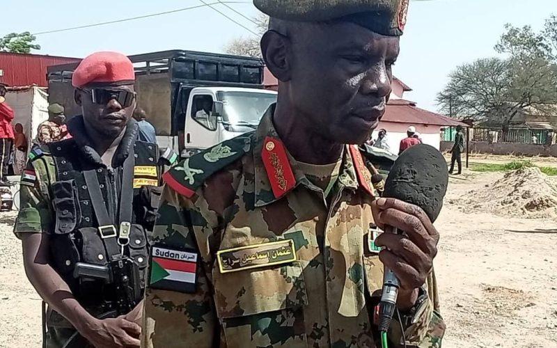 والي النيل الابيض يتفقد القوات المرابطة بمنطقة الاعوج بمحلية القطينة 