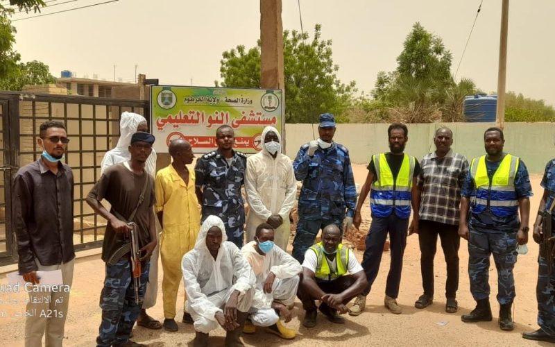 المدير العام لقوات الدفاع المدني؛ قواتنا تواصل العمل في تطهير المؤسسات الخدمية الخاصة والعامة ومساكن المواطنين.