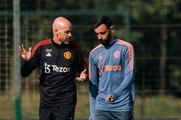 تن هاغ يتوقع استمرار فرنانديز مع يونايتد