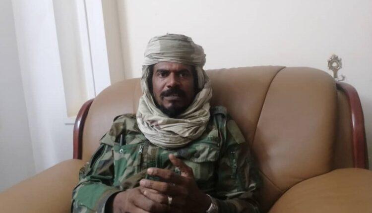 مصادر ميدانية: “السافنا” يتعرض إلى إصابة بالغة