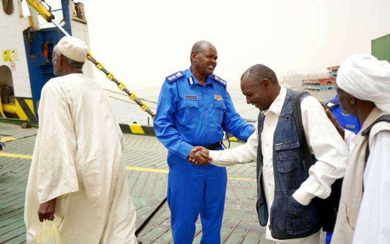 مدير مجمع جوازات سواكن يكشف عدد حجاج هذا العام