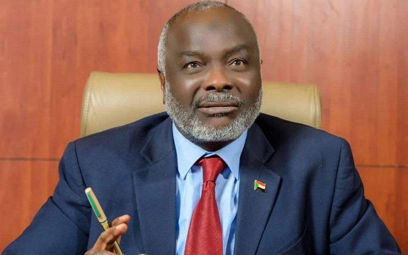 وزير المالية يعود بعد مشاركته في مؤتمر بطرسبيرغ