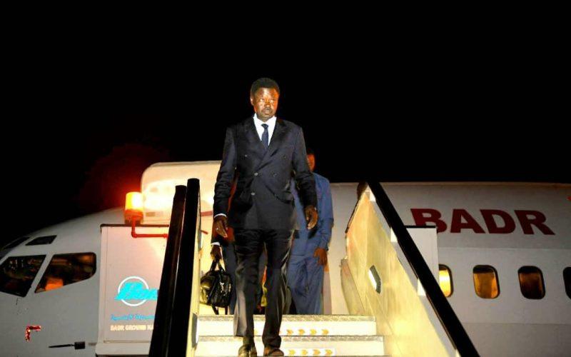 مناوي يعود للبلاد عقب مشاركته في مؤتمر للقوى الوطنية السودانية بالقاهرة