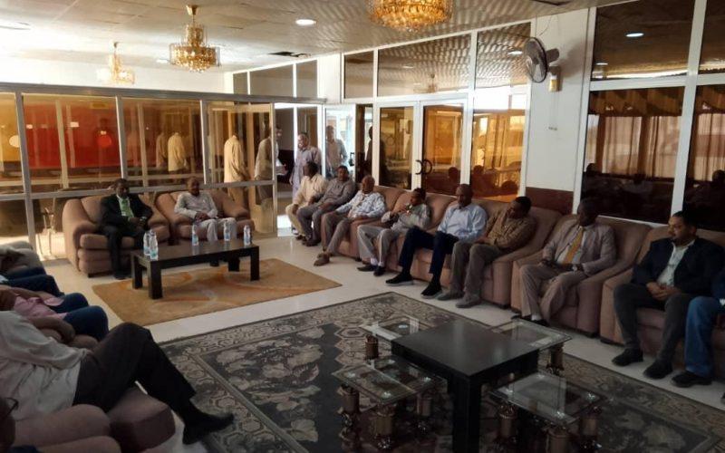 وفد مجموعة جياد للصناعات الهندسية يصل حاضرة الولاية الشمالية