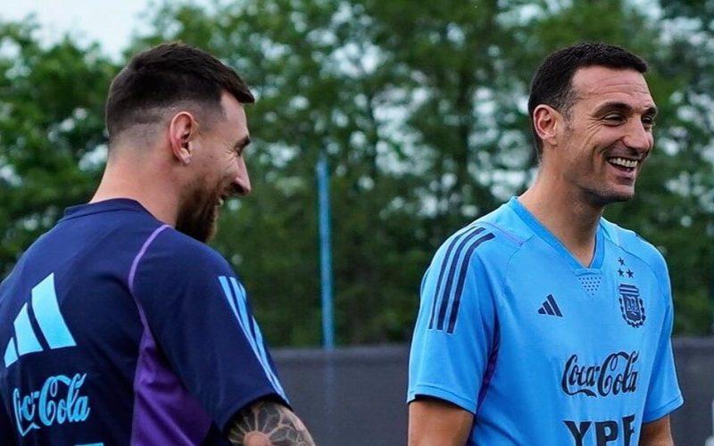 سكالوني ومستقبله مع الأرجنتين وجاهزية ميسي