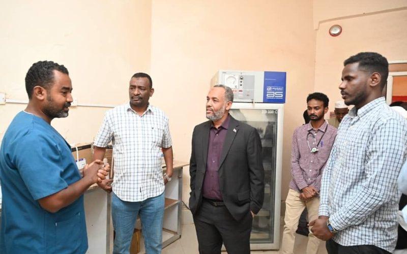 ضمن جولاته الميدانية : وزير الصحة الإتحادي يتفقد مستشفى هيا
