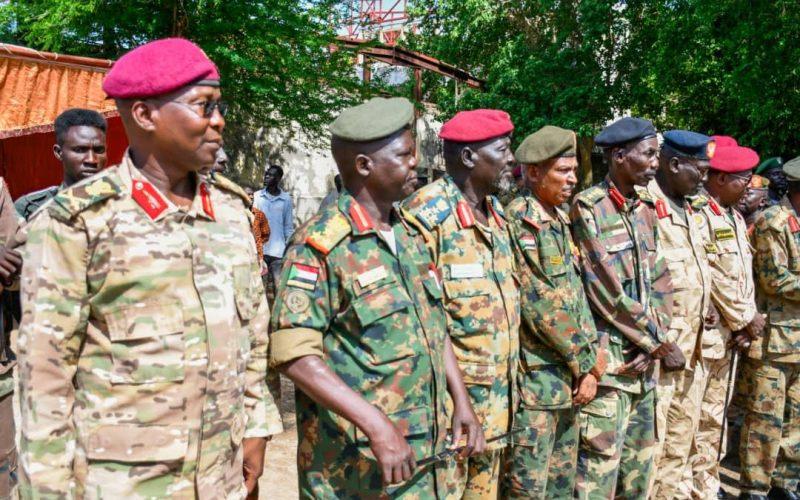 بادي يؤكد إن الإنحياز للقوات المسلحة يمثل صمام الأمان لوحدة وتماسك البلاد