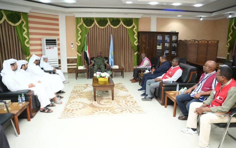 والي البحر الأحمر يلتقى بالسفير القطرى