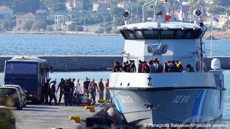 السلطات الإيطالية تصادر سفينة أسلحة صينية في طريقها إلى ليبيا