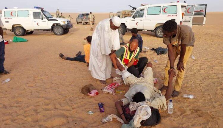 إصابة 20 سودانيا في حادث انقلاب سيارة تهريب في الحدود الليبية