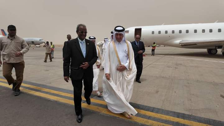 وفد قطري رفيع يصل بورتسودان