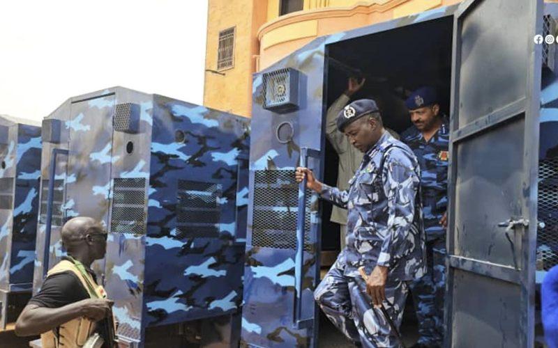 تدشن أسطول المركبات الجديد لشرطة ولاية الخرطوم