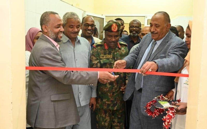 مساعدات طبية وهندسية من (بترولاينز) لمستشفى الأمير عثمان دقنة