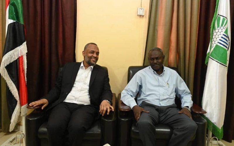 وزير الصحة الإتحادي يلتقي والي ولاية الخرطوم