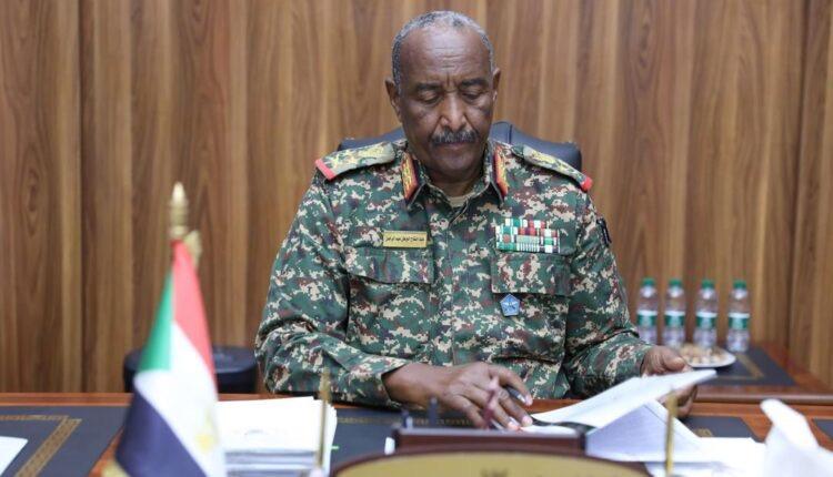 البرهان يجري تعديلات في مكتبه ويعيّن مبعوثاً رئاسياً