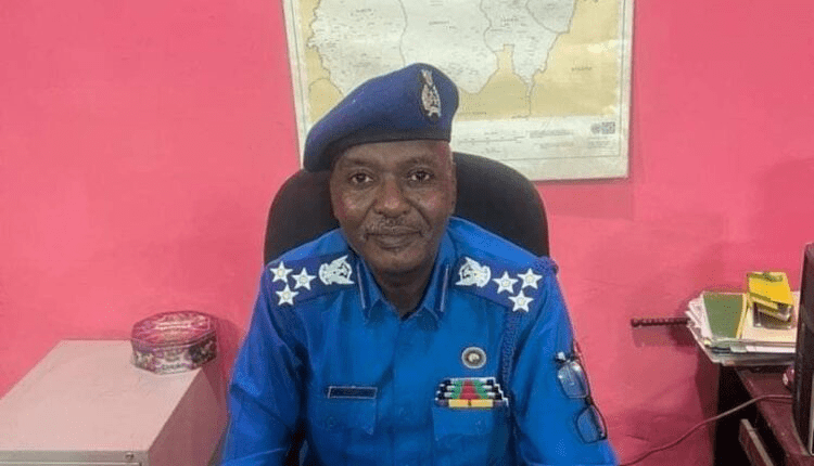 الشرطة تعلن مواعيد فتح مكاتب خاصة بالأجانب في عدد من الولايات