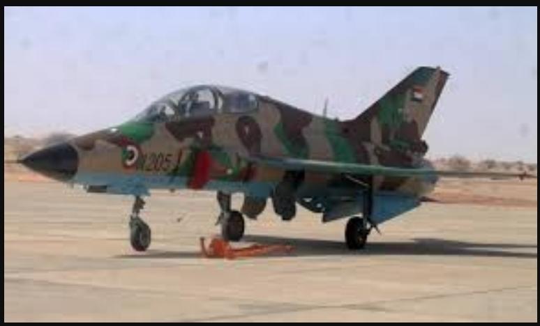 طيران الجيش يقصف تجمعات المليشيا بجبل مويه وسكر سنار