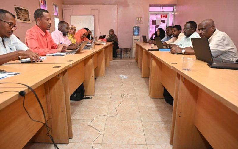 بدء حملة التطعيم لمواجهة وباء شلل الأطفال