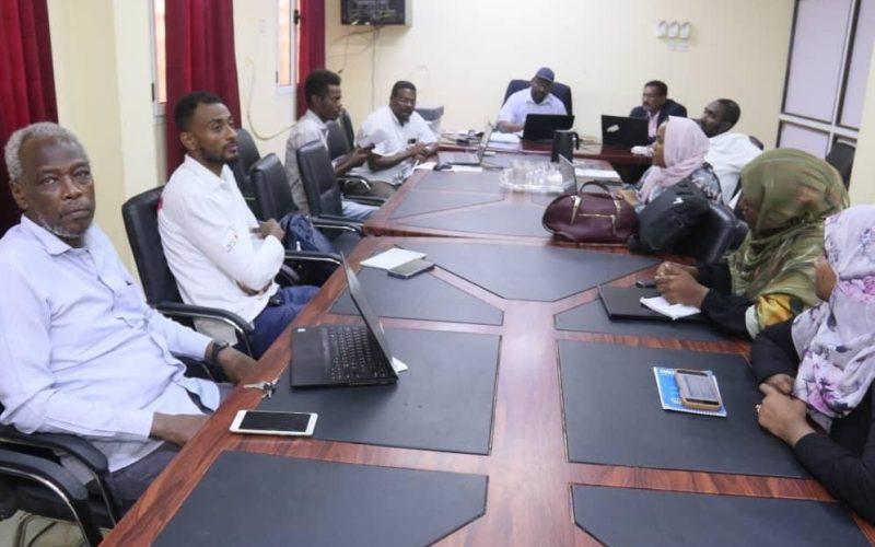 غرفة طوارئ الخريف الإتحادية تستعرض تقارير الإدارات العامة بالصحة