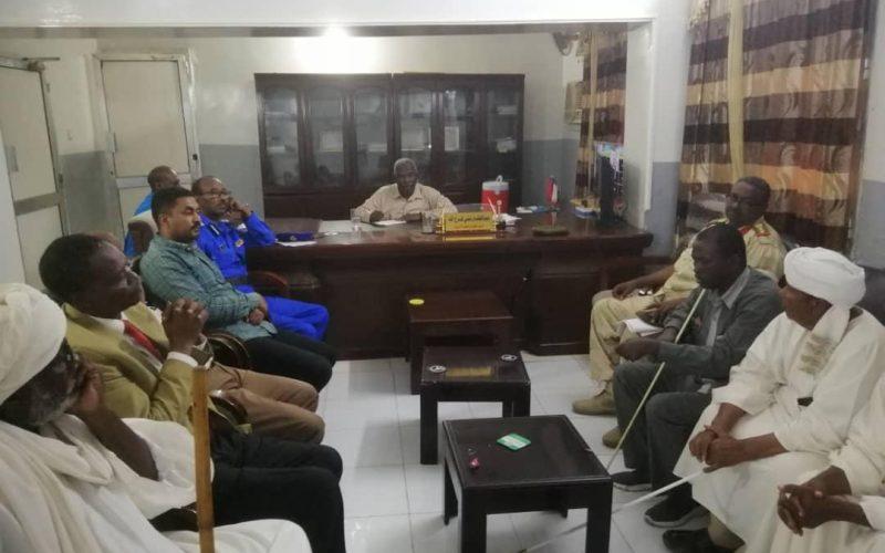 تنفيذي محلية الدويم يبحث مع قيادات الإدارة الأهلية والغرفة التجارية دعم القوات المسلحة