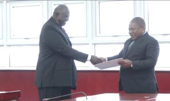 عقار يناقش مع رئيس موزمبيق الأوضاع في السودان