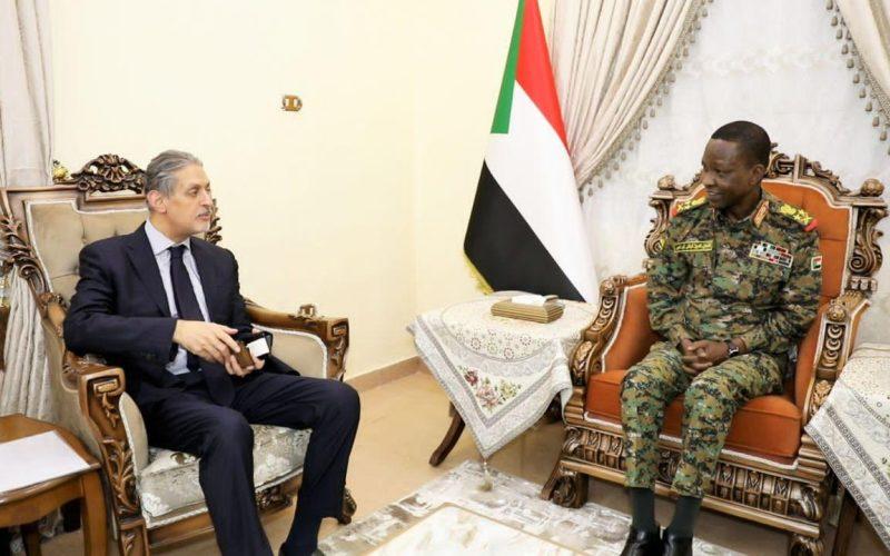 كباشي يوضح موقف السودان للسفير المصري بشأن مفاوضات جنيف