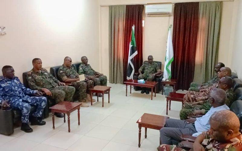 والي الخرطوم يؤكد إلتزامه بلائحة الاستنفار