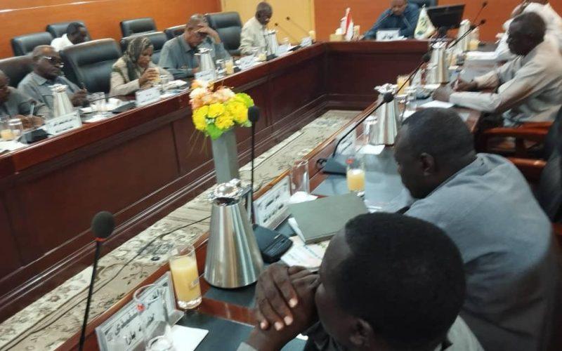 مجلس حكومة شمال كردفان يُدين قصف المليشيا لمدرسة بالأبيض