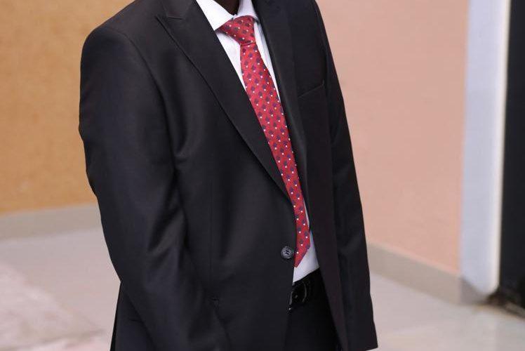 عضوا بالمجلس السيادي .. عبدالله يحي يؤدي القسم أمام أمام البرهان ورئيس القضاء