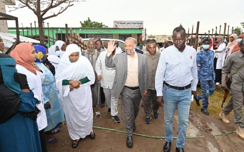 تفقد مستشفيات القضارف.. وزير الصحة الإتحادي يقف على الوضع الوبائي