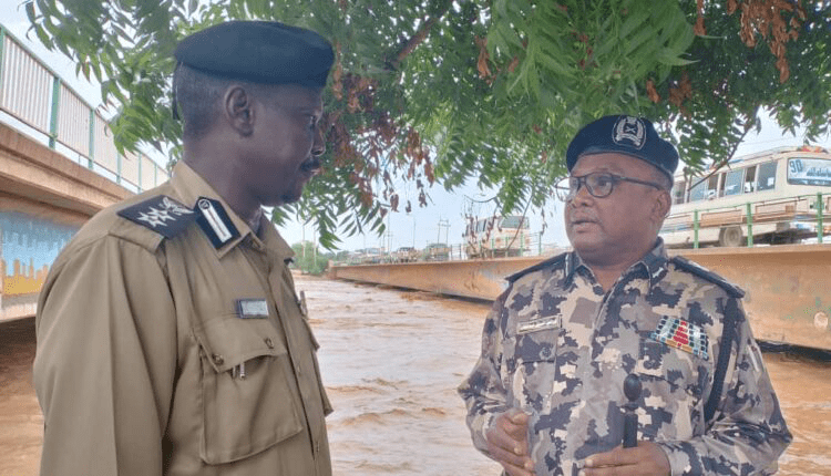 الدفاع المدني يحذر من أمطار متوقعة وسيول