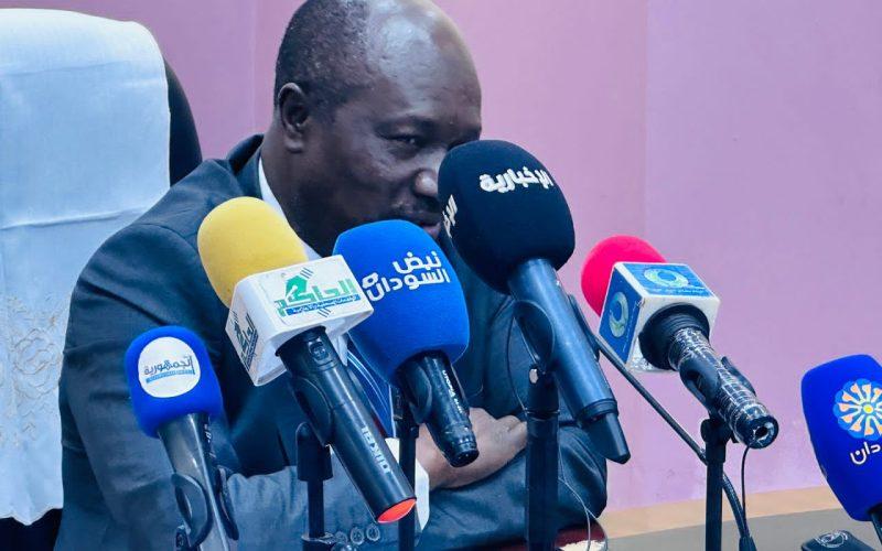 وزارة الداخلية: يدشن غرفة التأمين والسيطرة بولاية البحر الأحمر