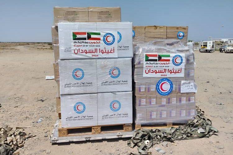 طائرة جديدة من الجسر الجوي الكويتي تصل السودان