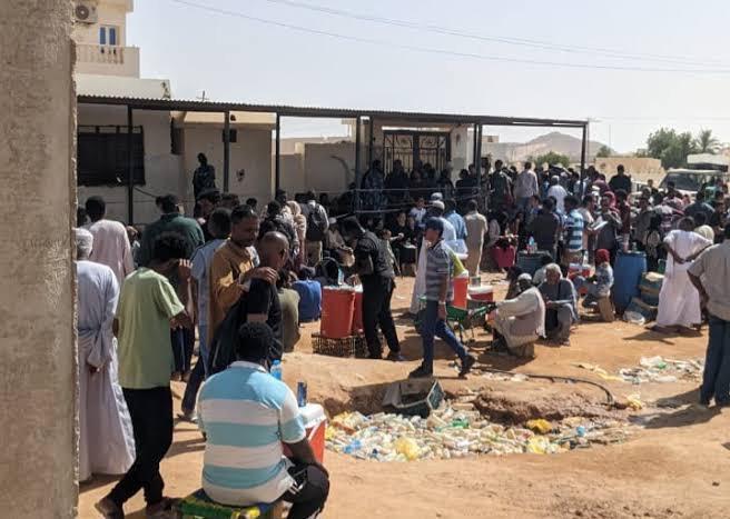 تنبيه للمسجلين في قوائم الإنتظار للحصول على تأشيرة مصرية