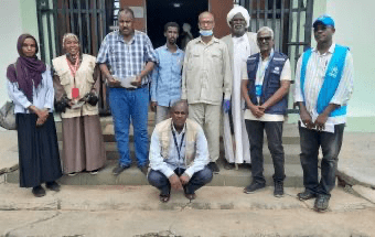 وفد من المنظمات الدولية والوطنية يجري مسوحات للمتأثرين بالسيول والأمطار