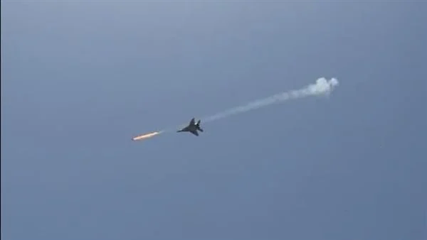 الطيران الحربي يشن غارات على شرق وجنوب الفاشر