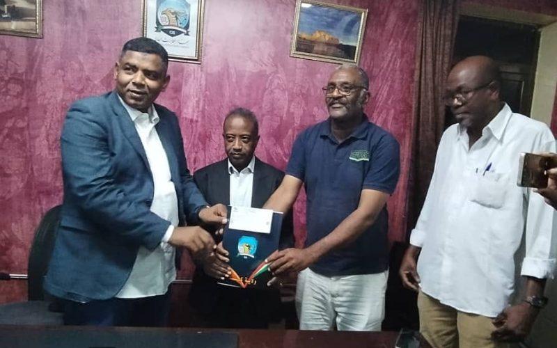 جهاز المخابرات بكسلا يلتزم بتنجيل الاستاد الاولمبي للناشئين