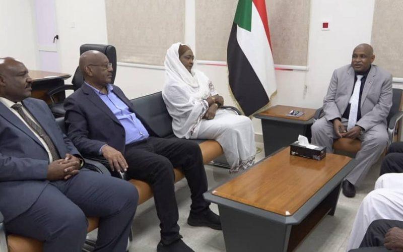 وزير مجلس الوزراء المكلف: انتصار المنتخب دفعة معنوية لخوض حرب الكرامة