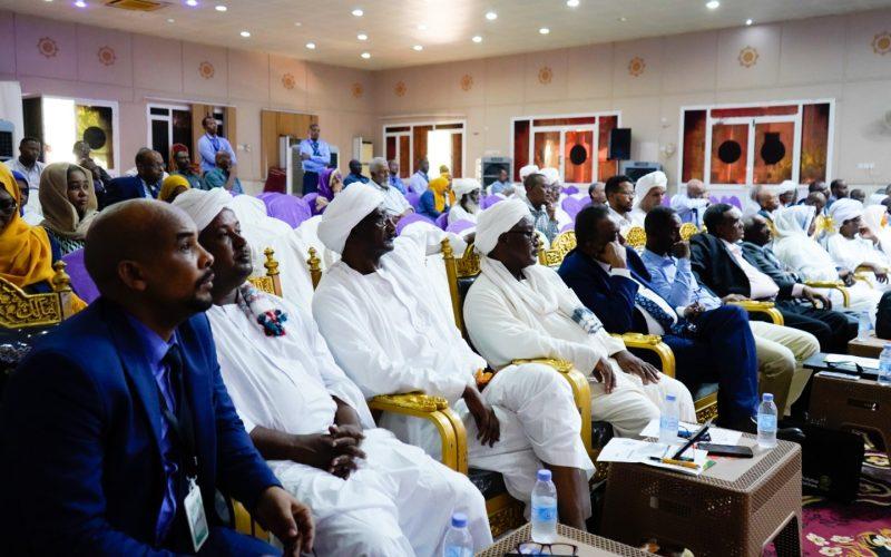 رئيس مجلس المزارع التجاري يؤكد جاهزية البنك للاعمار