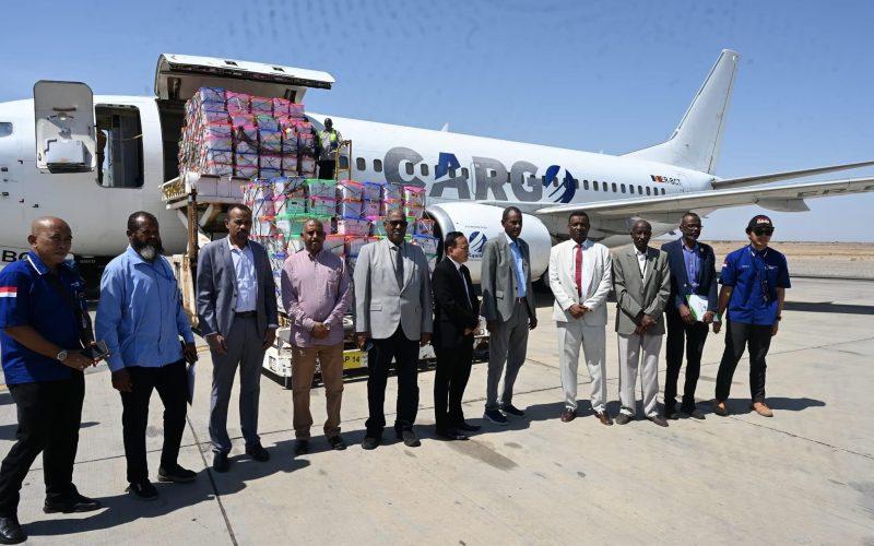 السودان يستقبل طائرة المساعدات الطبية الإندونيسية ضمن الجسر الجوي البالغ 53 طناً