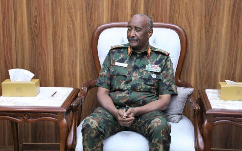 البرهان يهنئ المنتخب القومي بمناسبة فوزه على غانا